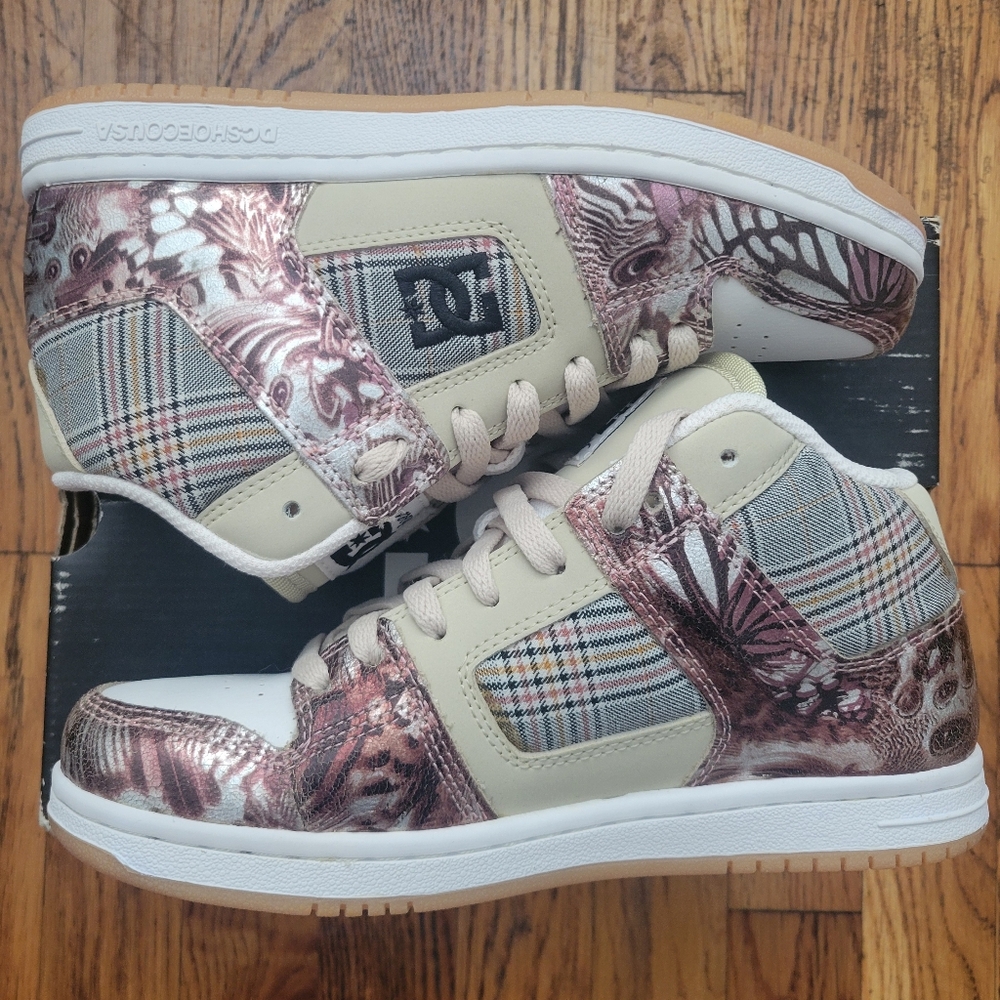 BNIB DC Shoes Women's Manteca 2 Mid SE